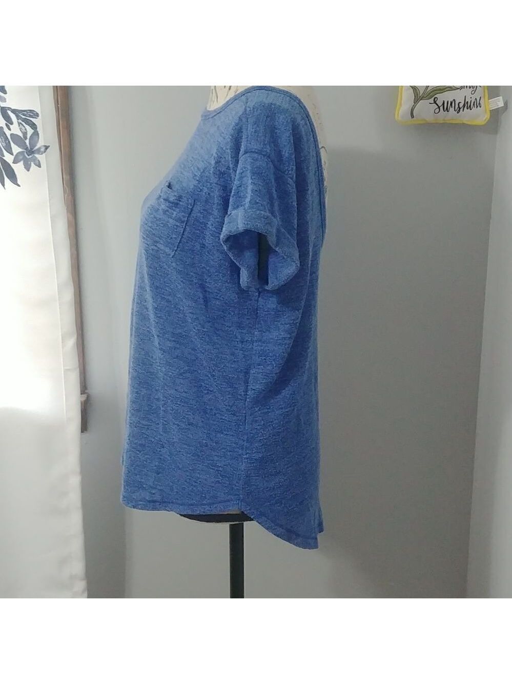 Abercrombie & Fitch M Blue Short Rolled Sleeve Low Back Top - Picture 3 of 9